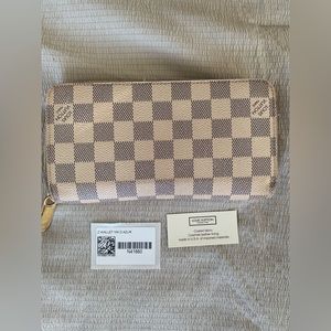 Louis Vuitton Wallet